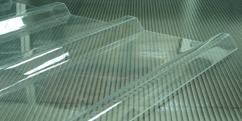 ورق پلی کربنات برای پوشش سقف سوله